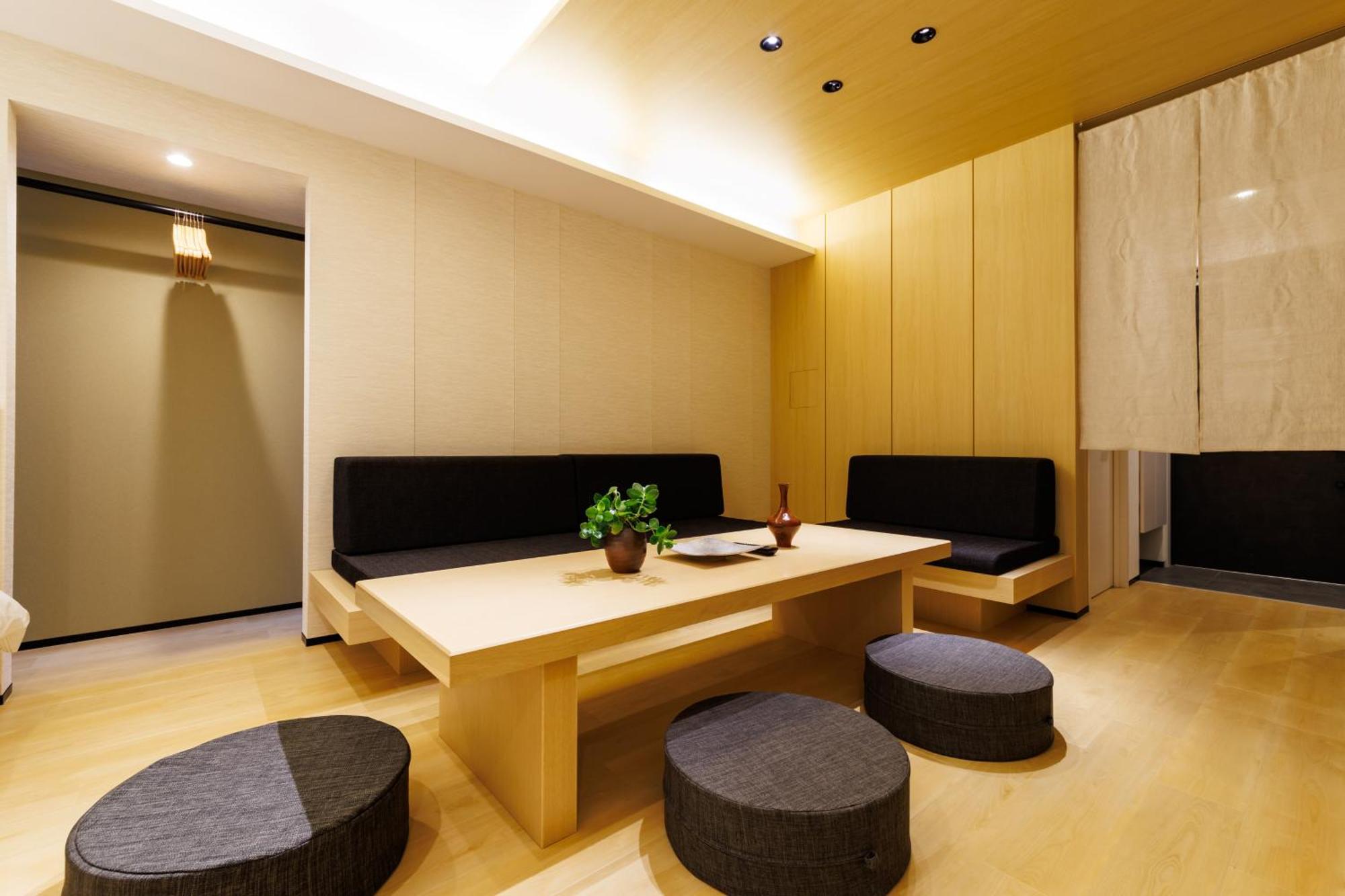 Comforts81 Shinsaibashi Osaka Room photo