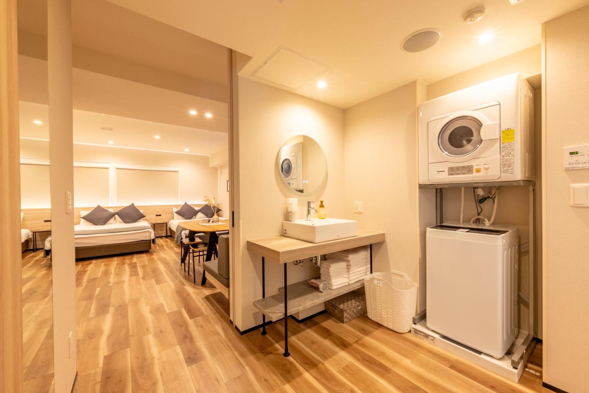 Comforts81 Shinsaibashi Osaka Room photo