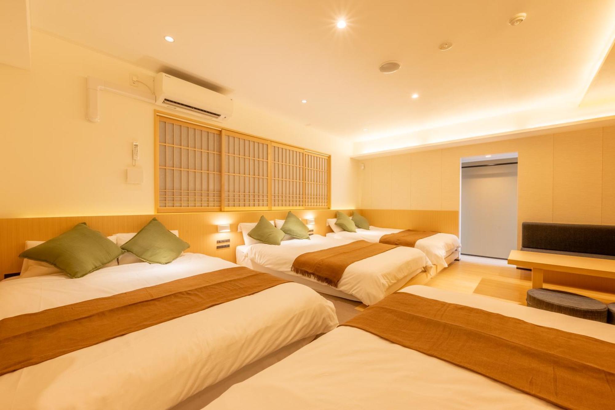 Comforts81 Shinsaibashi Osaka Room photo