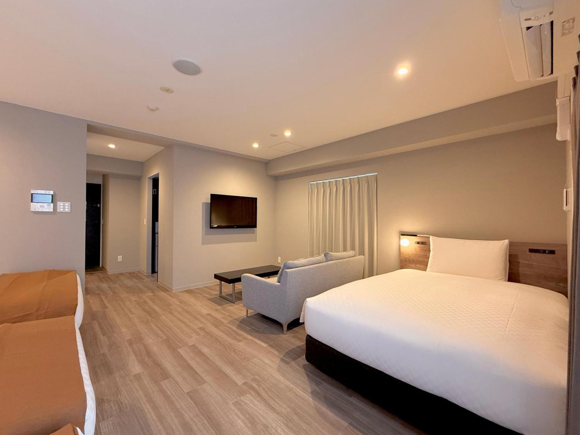Comforts81 Shinsaibashi Osaka Room photo