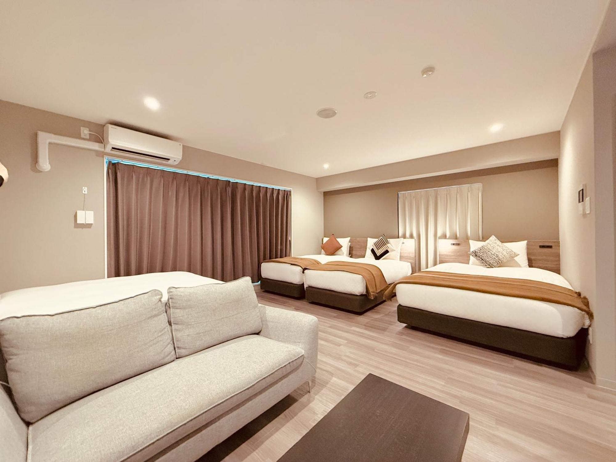 Comforts81 Shinsaibashi Osaka Exterior photo